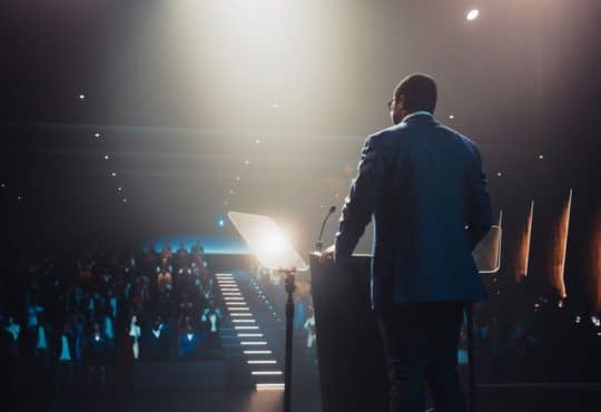 Confident Thought Leader